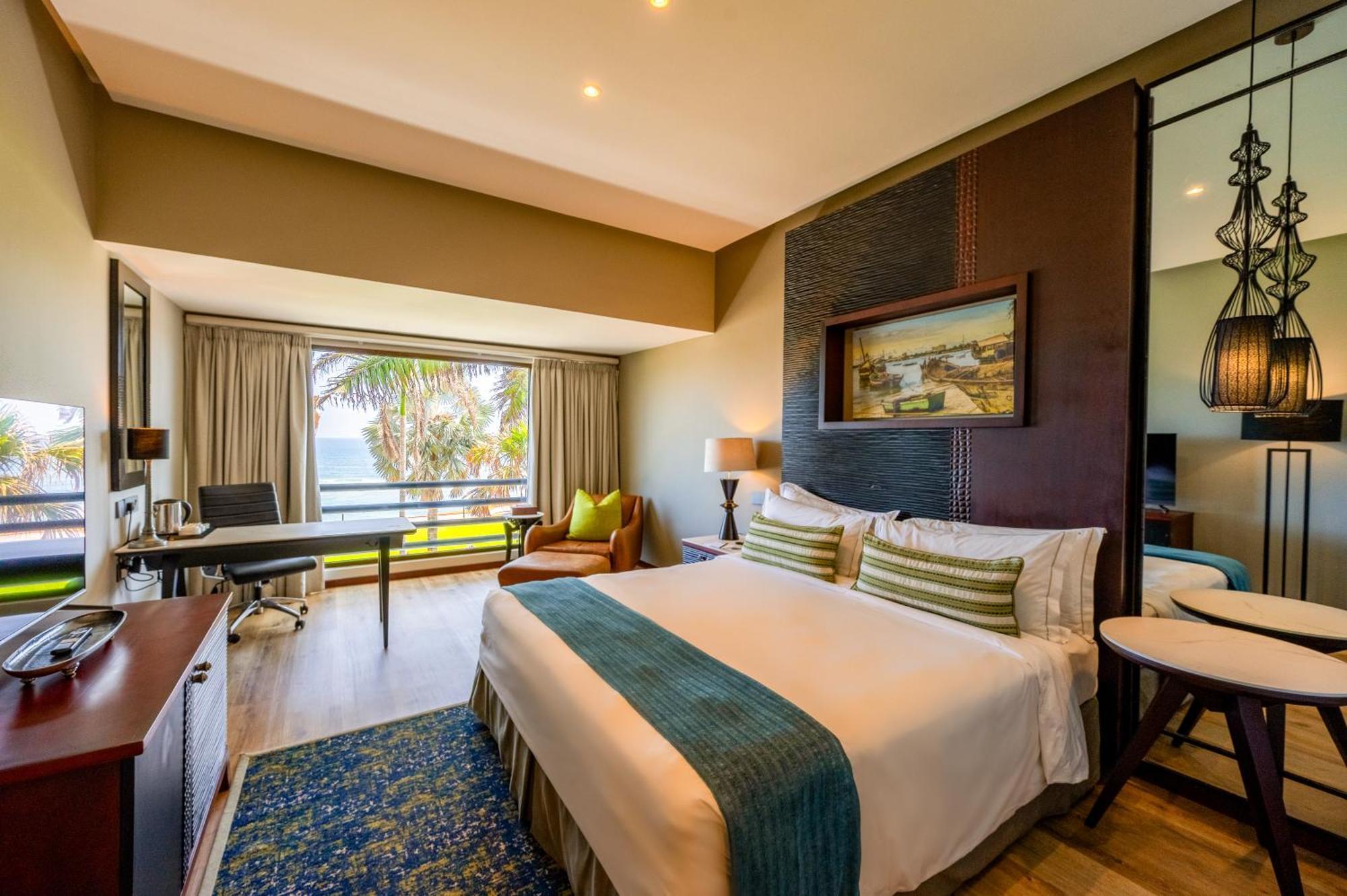 Deluxe Sea View Room