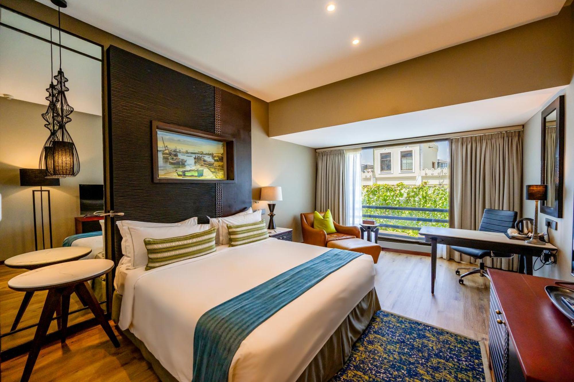 Deluxe Room City View
